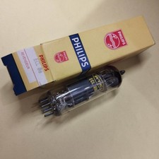 ECL86  Tube Électronique NOS    Lot 1 Pcs     CavC109