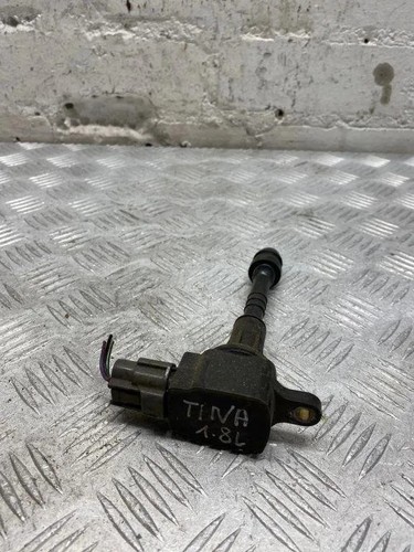 Nissan almera tino v10 - nissan,