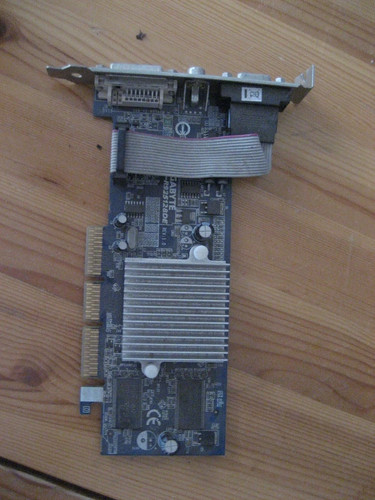 Carte graphique model gigabyte - graphique,