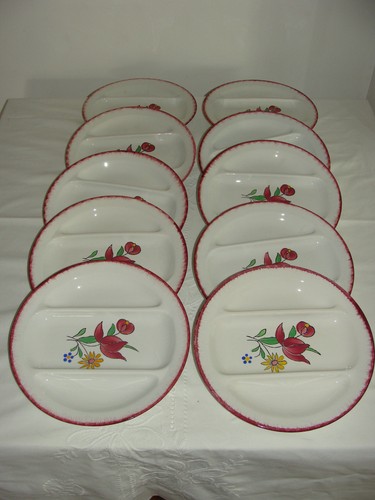 Belles anciennes assiettes - belles,