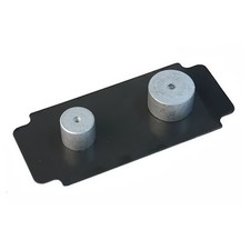 Plaquette anti-bruit avant