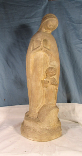 Gracieuse statue vierge à - gracieuse,