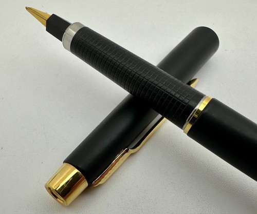 Stylo plume parker - stylo, en