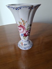 VASE CORNET EN FAIENCE DE