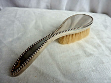 Brosse Ancienne en Métal Argenté, orfèvrerie Saint-Médard