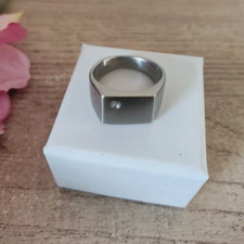 Chevalière homme couleur argent avec strass – Taille 58 – Acier inoxydable