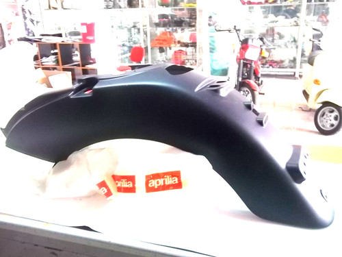 Garde boue sous selle - garde-boue, aprilia