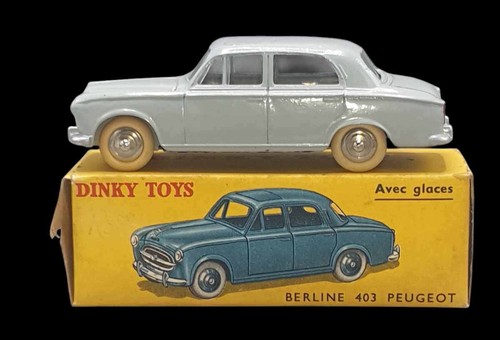 43ème dinky toys peugeot - 1/43ème,