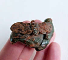 pendentif porte bonheur jade