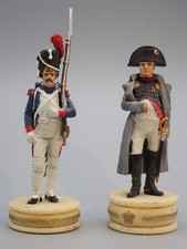 PLOMB ALTAYA  2 PIECES JEU D ECHEC  NAPOLEON ET GRENADIER DE LA GARDE