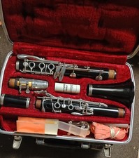 Selmer Bundy Clarinet with