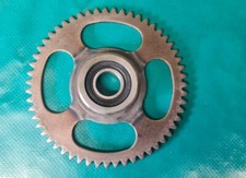 Volant moteur engrenage situé sur vilo côté démarreur Yamaha grizzly 125 2000