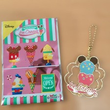 Breloque vitrail Disney a5