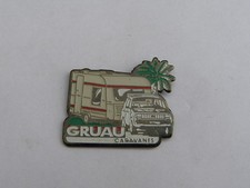 Pins automobile caravane - pins,