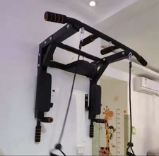 Barre de Traction Murale