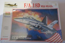 maquette F18 D  Wild Weasel   1/72