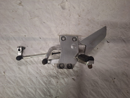 Platine avant gauche avec - gauche,