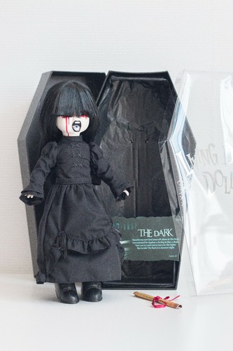 Living dead dolls the - dead, dark