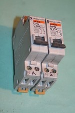 Lot de 2 Disjoncteurs unipolaire+neutre DPN U10A merlin gerin 20745