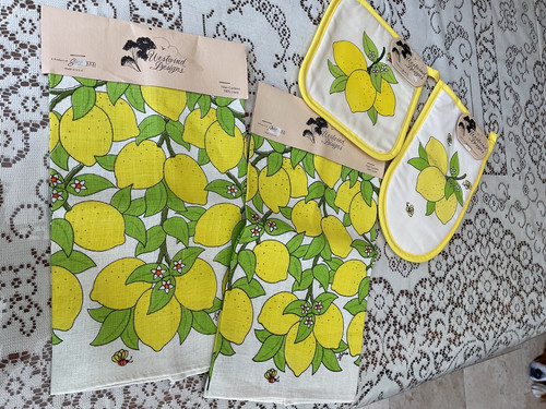 Vintage linen towels lemon - vintage,