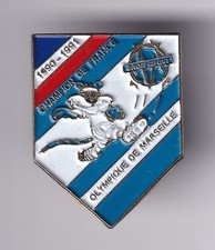 RARE PINS PIN'S .. FOOTBALL