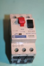 TELEMECANIQUE DISJONCTEUR