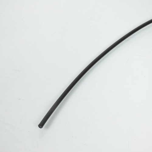 Gaine noire petite pour - , câble