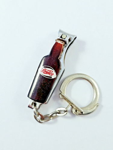 Porte cles coupe ongles - porte-cles,