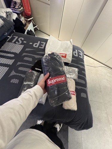 Supreme box logo - box,