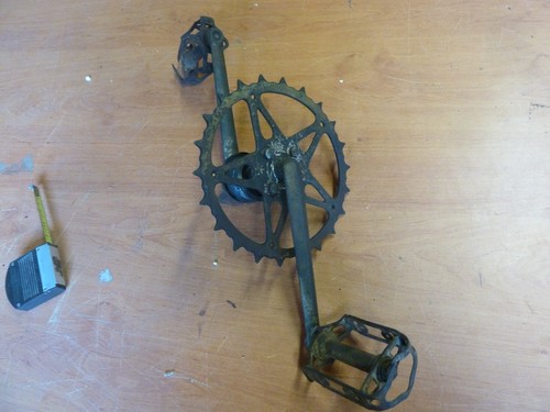 Ancien vélo pédalier - vélo,