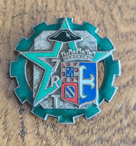 Insignia 7th regiment du - insignia,