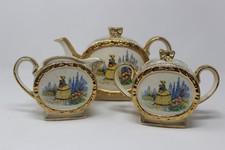 Les 3 pieces porcelaine