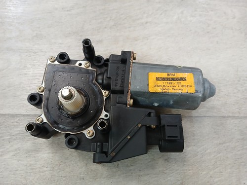 Moteur lève vitre droit - de,