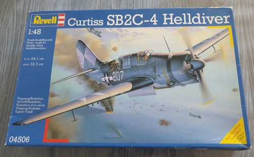 Sb2c helldiver revell - sb2c-4,