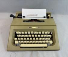 Machine à écrire Olivetti Lettera 25  Nettoyée Révisée + Ruban Neuf Vintage 1970
