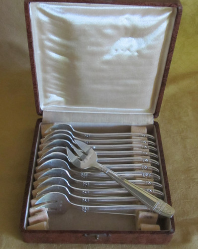 Coffret fourchettes à - 12,