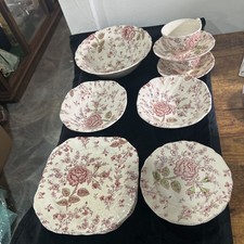 Johnson Brothers Rose Chintz