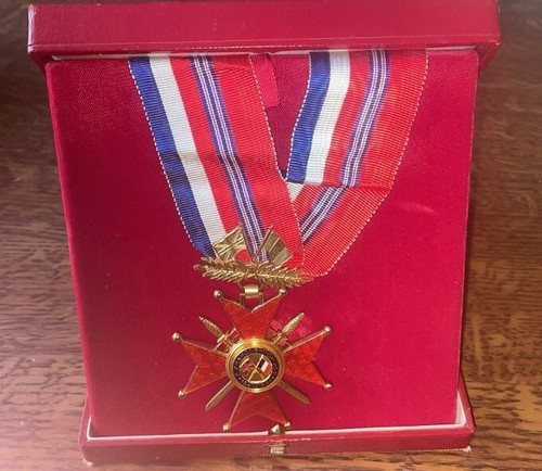 Medaille boite commandeur - medaille,