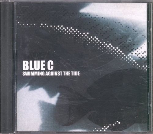 Blue swimming against the - c,
