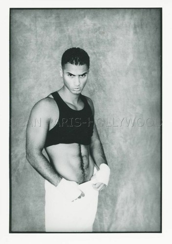James fox male masculin - male,