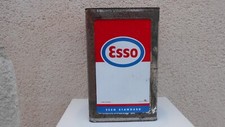 Ancien bidon d'huile / Esso
