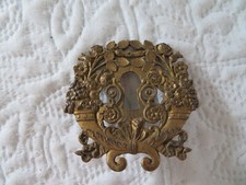 1 ancienne entrée de serrure