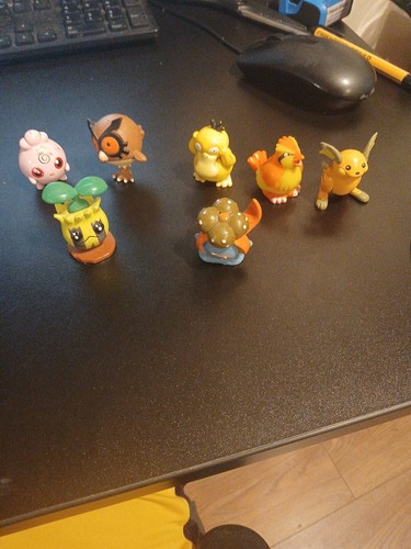 Lot figurines pokemon - lot,