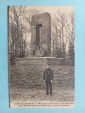 CPA, RETHONDES (60), Monument de l'armistice et René Compain, Gardien du...