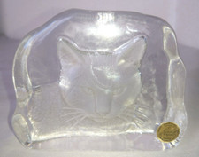 ANCIEN STATUETTE SCULPTURE BAS RELIEF UN CHAT EN CRISTAL D ARQUES 1970-1980