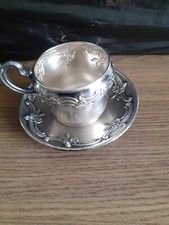 TASSE ET SOUS TASSE  EN METAL