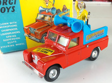 CORGI-TOYS - Chipperfield's Circus 487 - Land Rover Parade avec sa boite