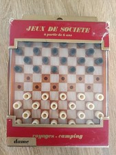 Jeu de dames de voyage ancien