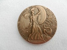 très belle médaille de table