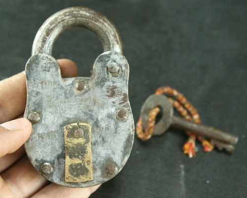 Cadenas ancien fer et - ancien,